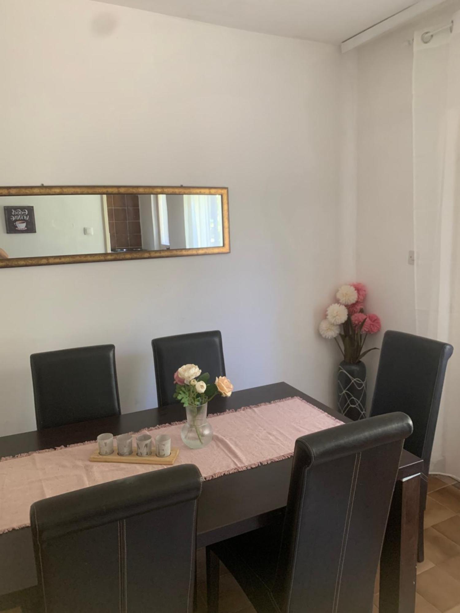 הרצג-נובי House Orange Apartments מראה חיצוני תמונה